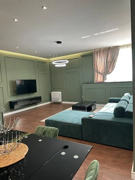 Green Apartment Tirana 0*,  Albania